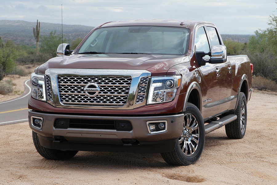 2016 Nissan Titan XD Gasoline V 8